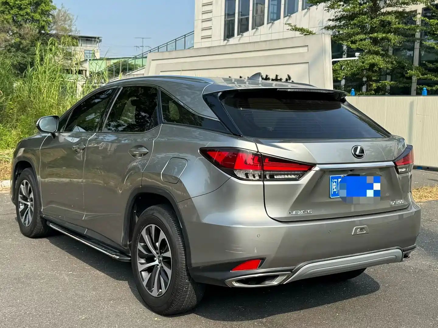 Фото 7 - Lexus RX