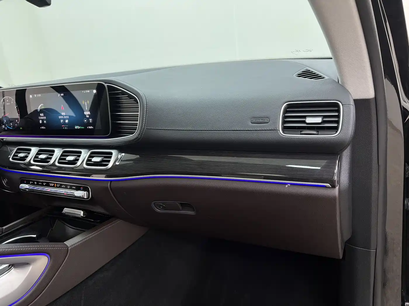 Mercedes-Benz GLE 2022 GLE 350 4MATIC Fashion фото 18