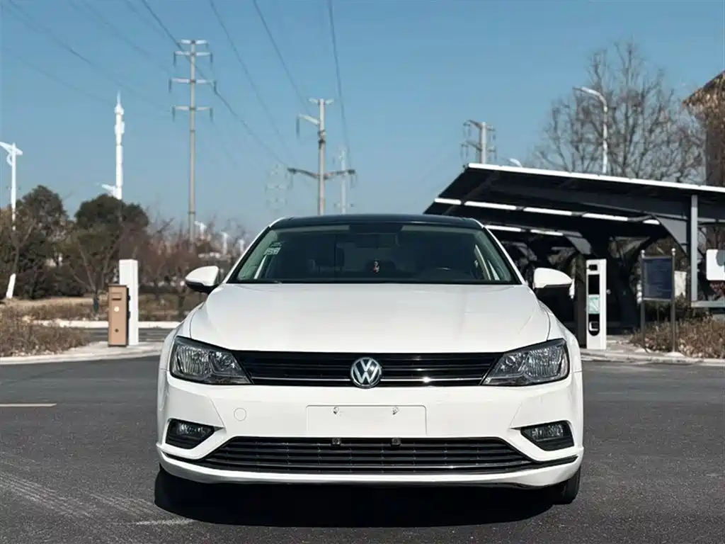 Volkswagen Lamando 2015 280TSI DSG Comfort фото 15