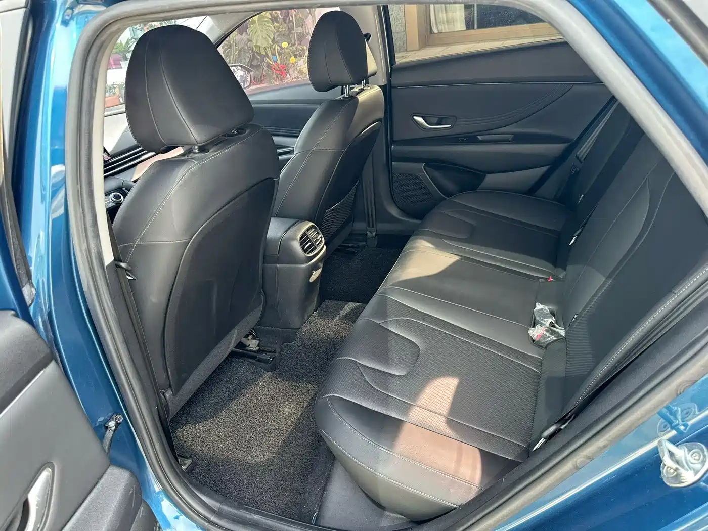 Hyundai Elantra 2022 1.5L CVT GLX Elite Edition фото 5