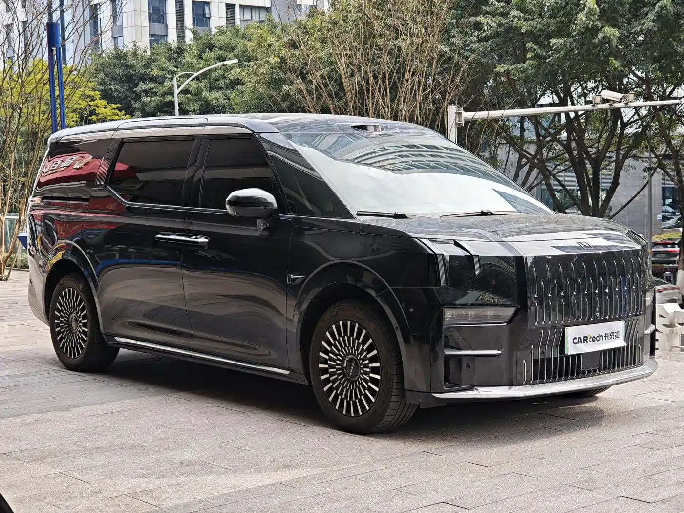 ZEEKR EXTREME KRYPTON 009