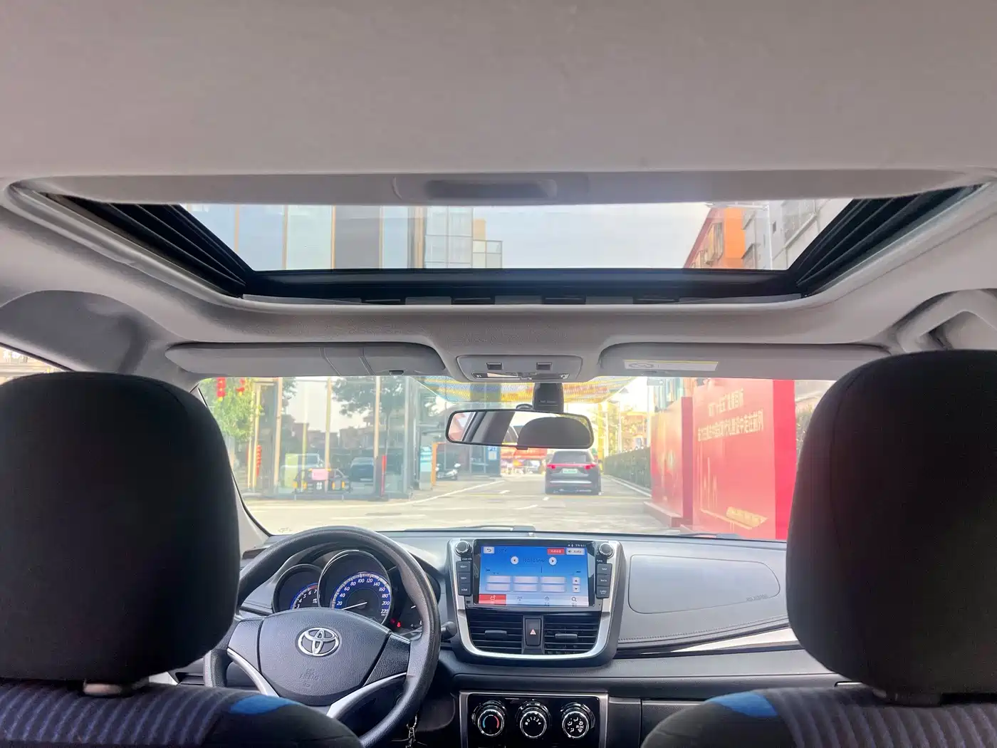Photo 12 - Toyota YARiS L Zhi Xuan