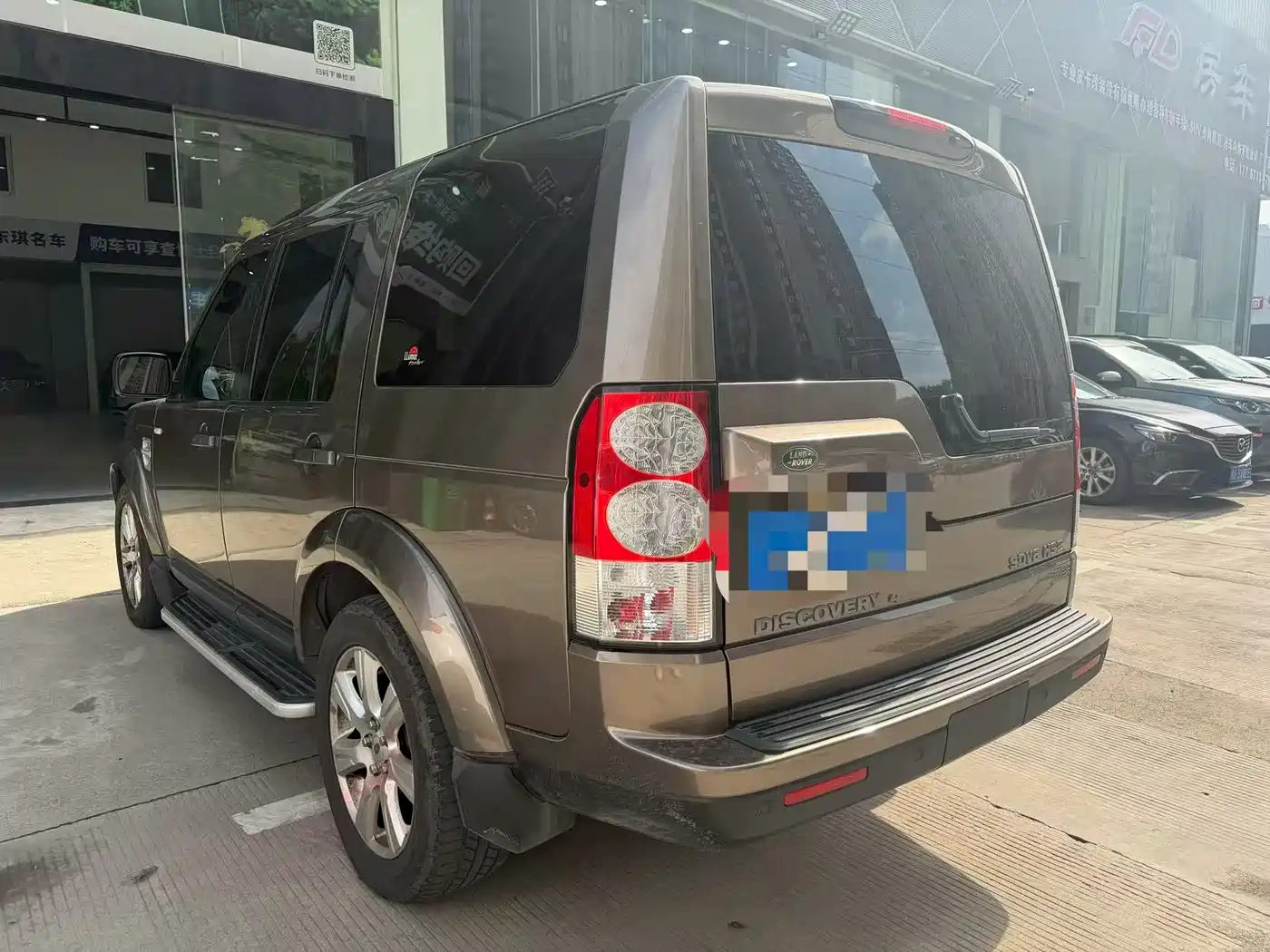 Land Rover Discovery 2013 3.0 SDV6 HSE Diesel фото 6