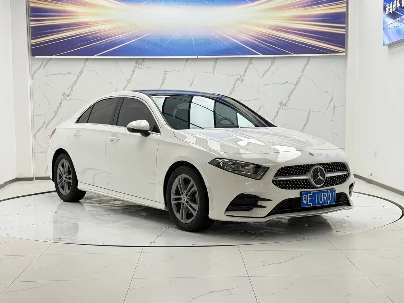 Фото 3 - Mercedes-Benz A-Class