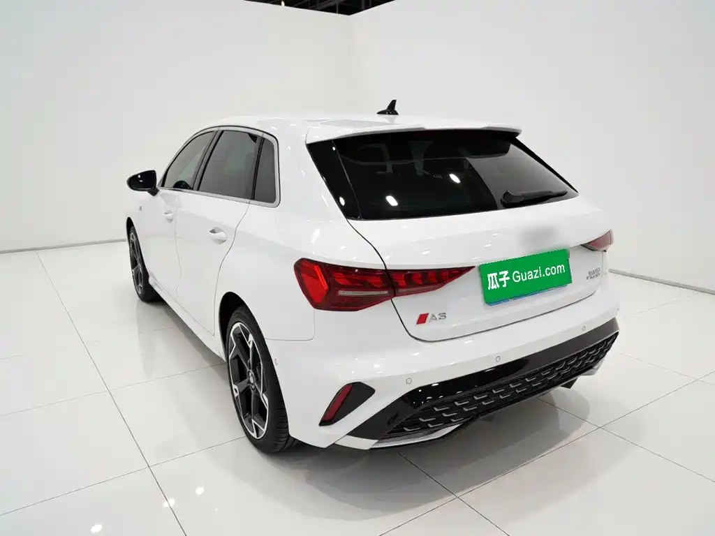 Фото 4 - Audi A3
