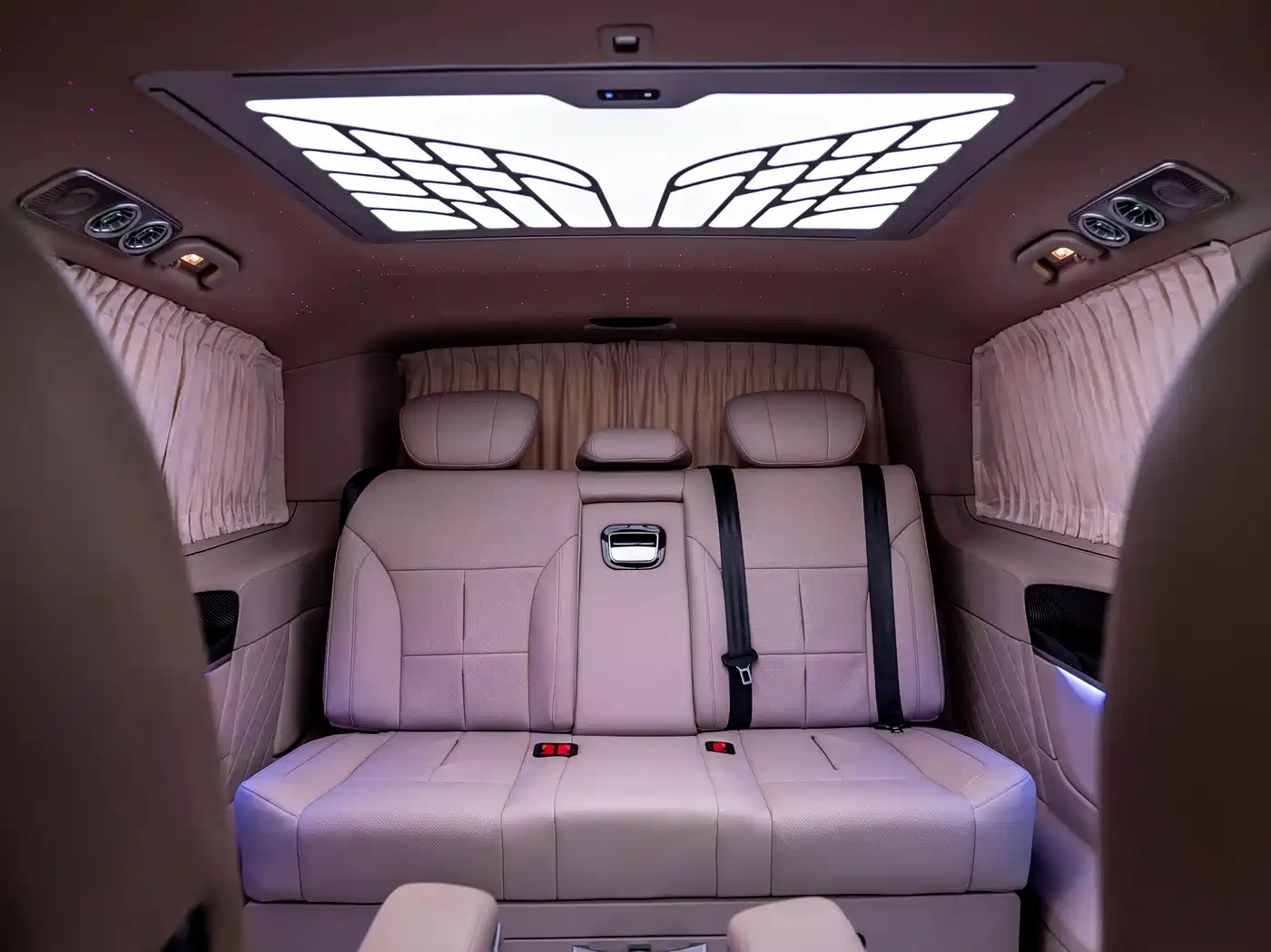 Mercedes-Benz V-Class 2017 Model V 260 Pilot Edition фото 24
