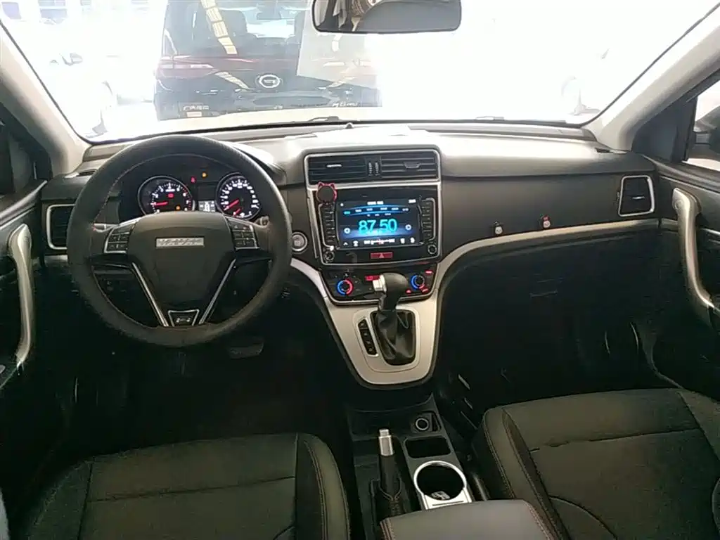 Haval M6 2019 1.5T DCT 2WD Elite Type China VI фото 10