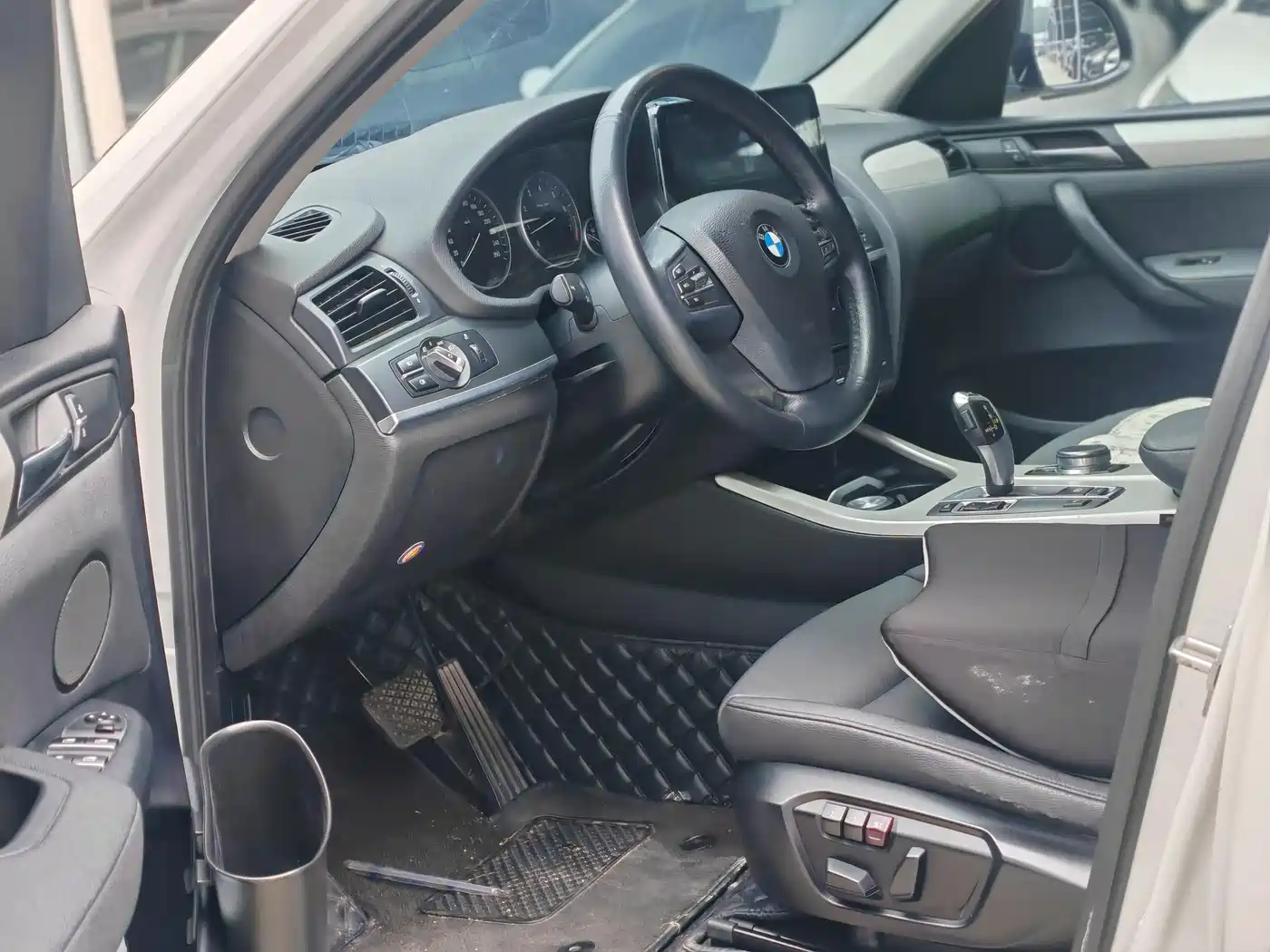 BMW X3 (Import) 2016 sDrive20i фото 9