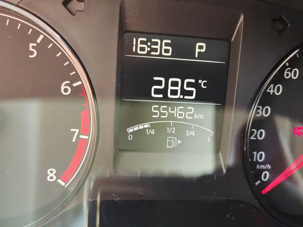 Volkswagen Polo 2018 1.5L Auto Safe Drive фото 5