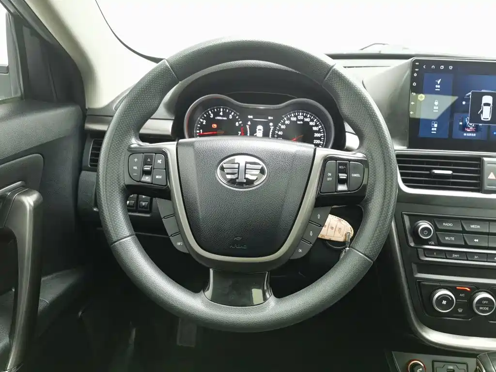 Besturn X80 2017 2017 2.0L Automatic Tech Edition