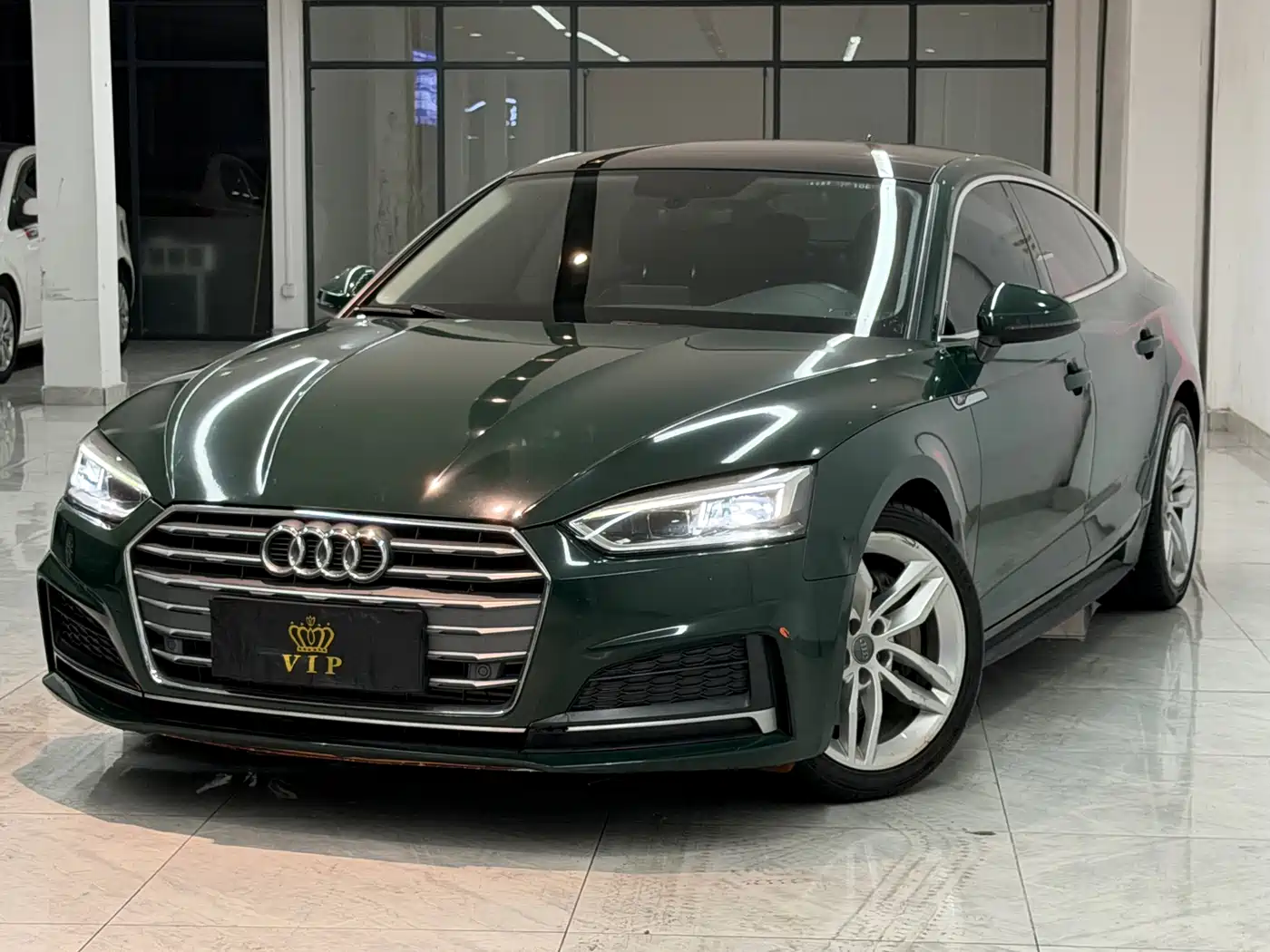 Audi A5 (Import) 2017 Coupe 40 TFSI Style фото 3