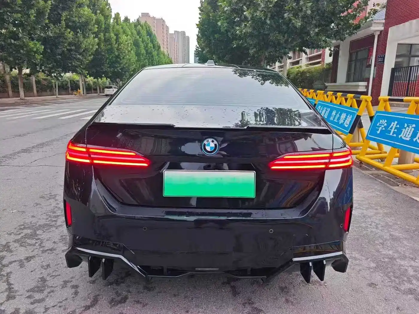 BMW i5 2025 2025 eDrive 40L M Sport Package