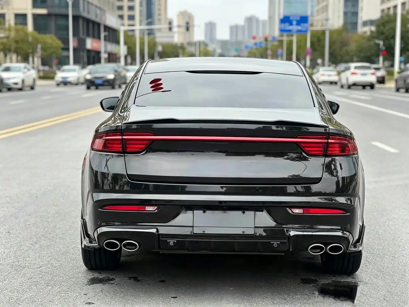 Фото 7 - Geely Preface