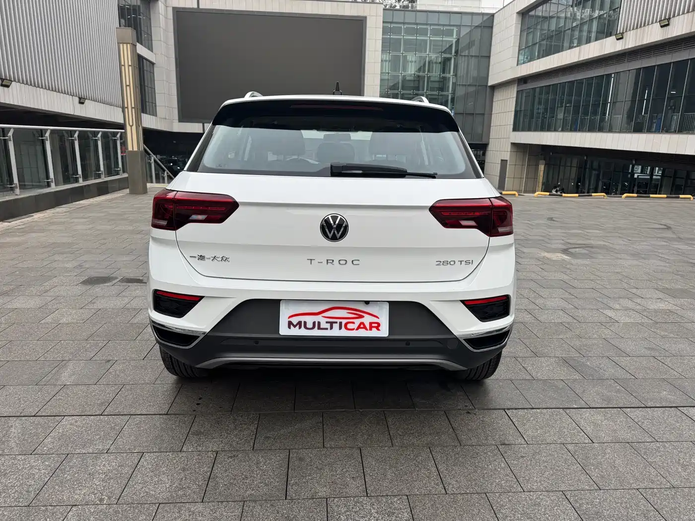 Volkswagen T-ROC 2022 280TSI DSG 2WD Elite PLUS фото 8