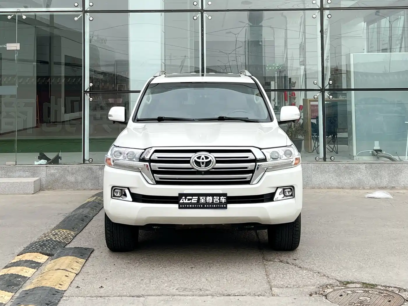 Toyota Land Cruiser (Import)