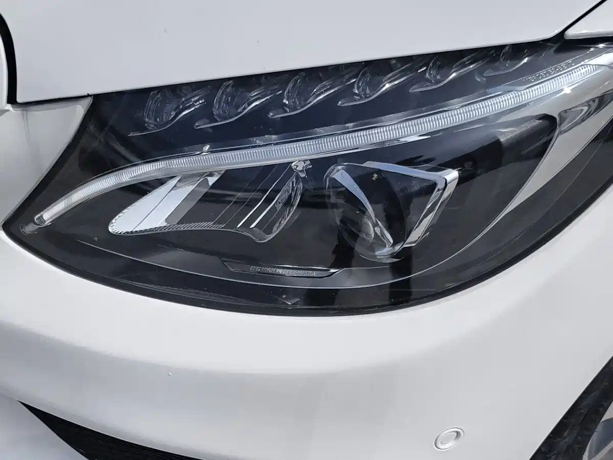 Mercedes-Benz C-Class 2015 C 180 L Sport фото 5