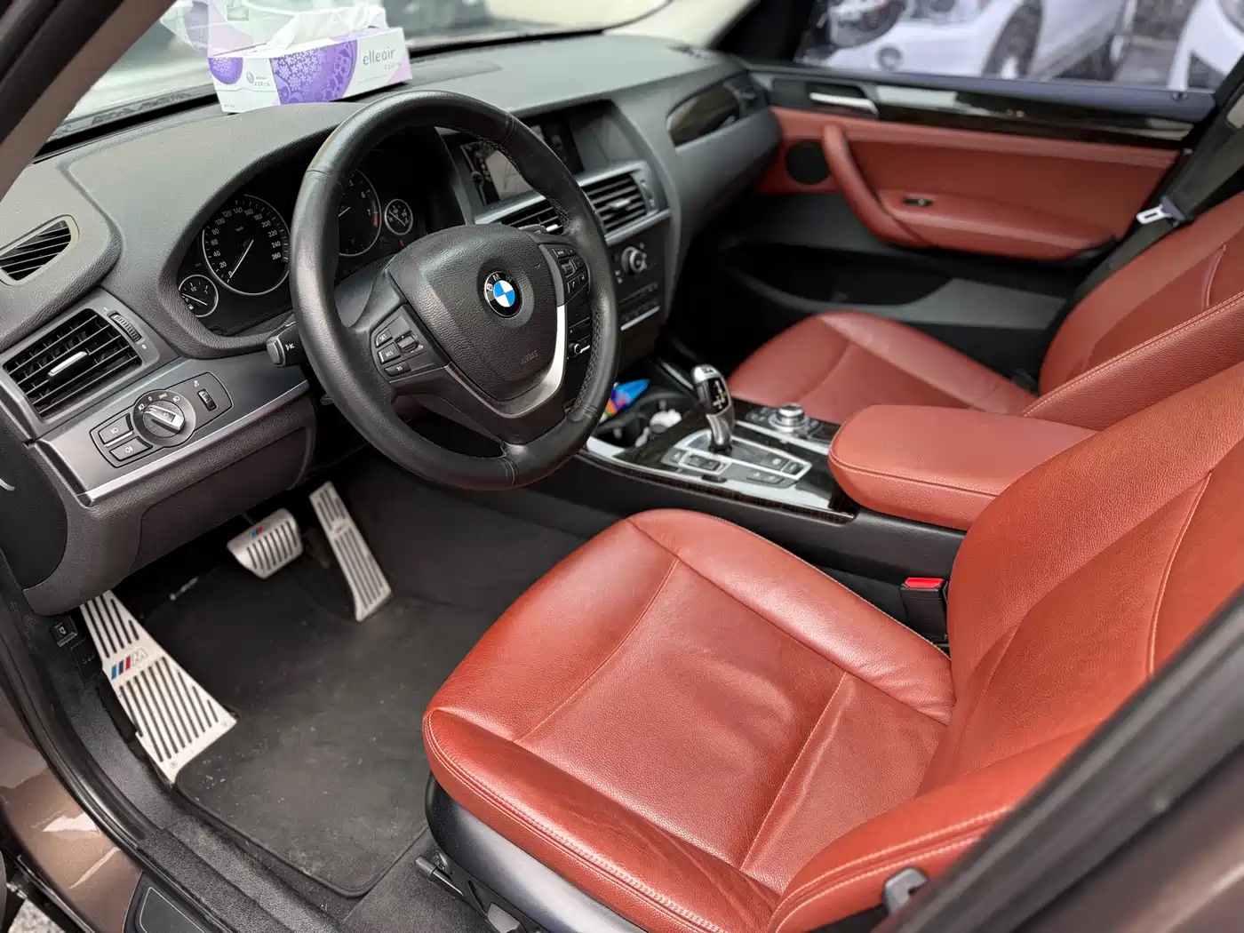 BMW X3 (Import) 2012 xDrive28i Luxury фото 6