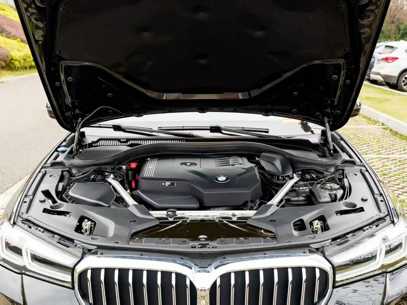 BMW 5 Series 2021 530Li Leading M Sport Package фото 15