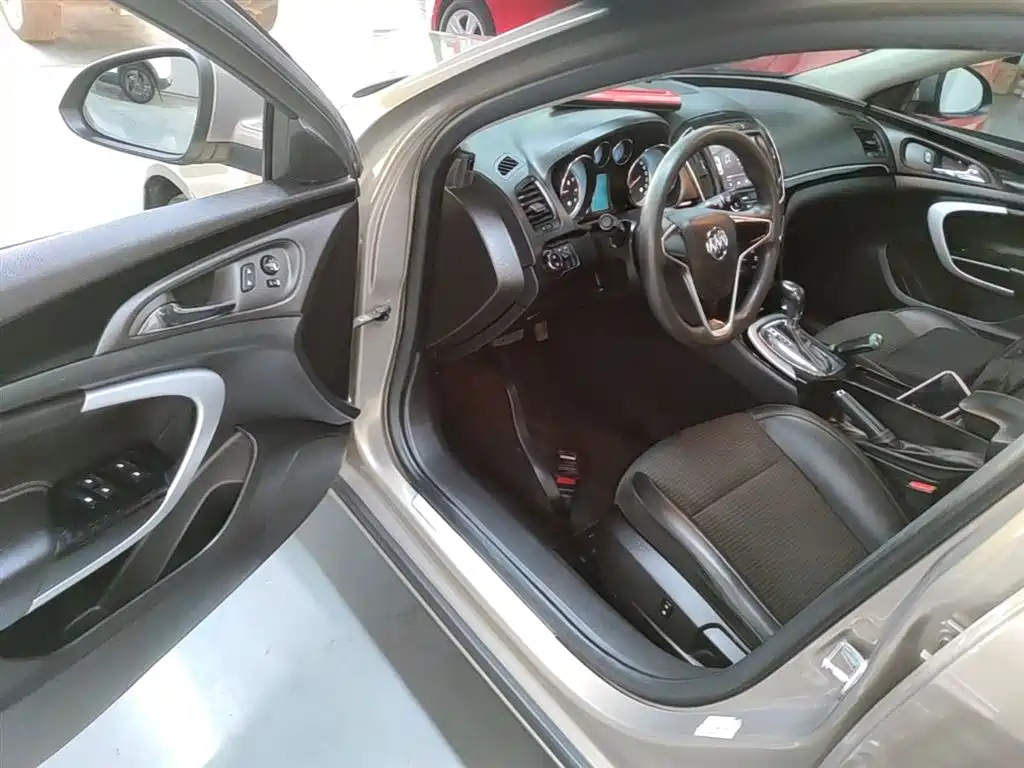 Buick Regal 2015 1.6T Leading Tech Edition фото 16