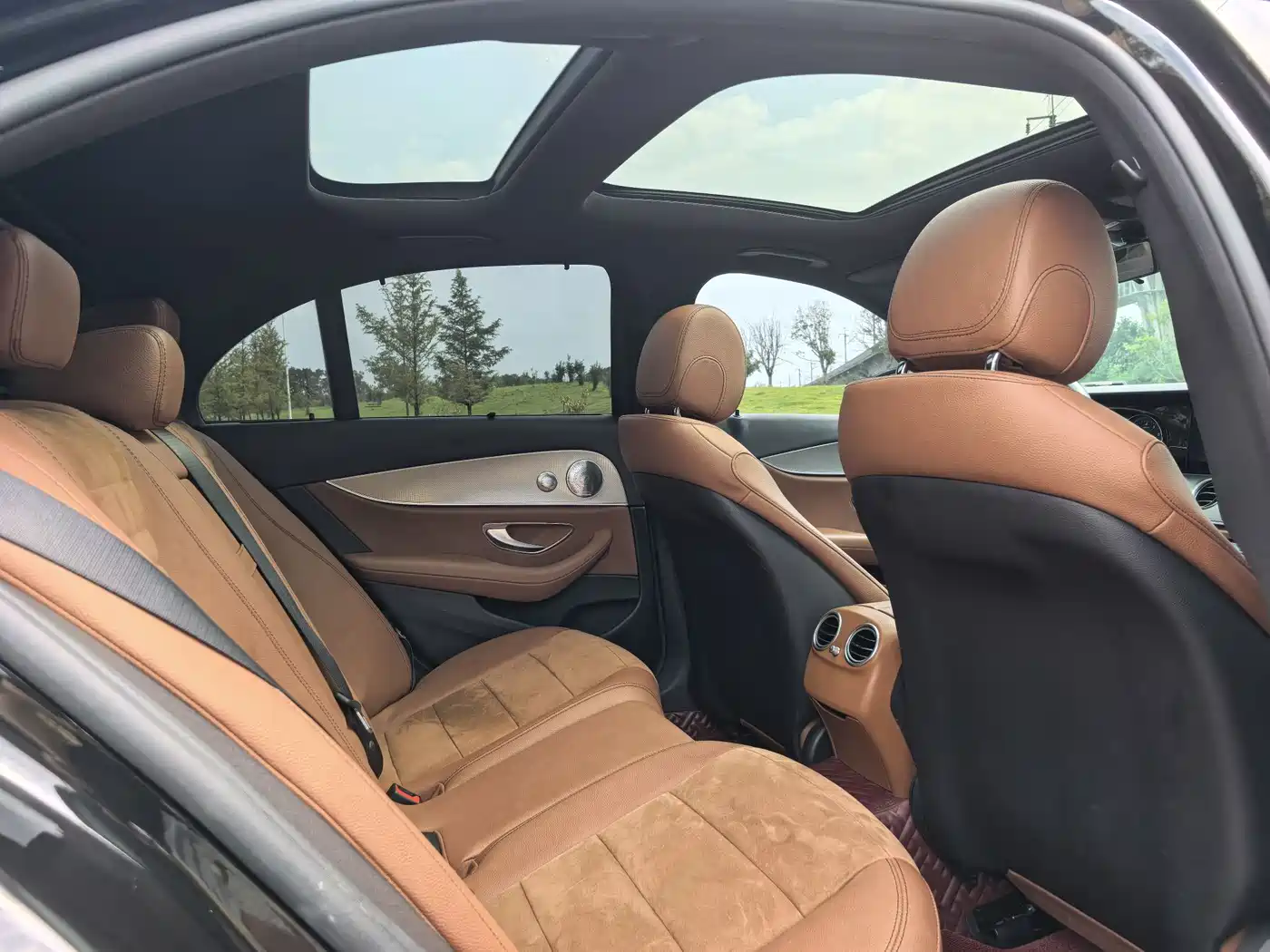 Mercedes-Benz E-Class 2017 E 200 Sport 4MATIC фото 17
