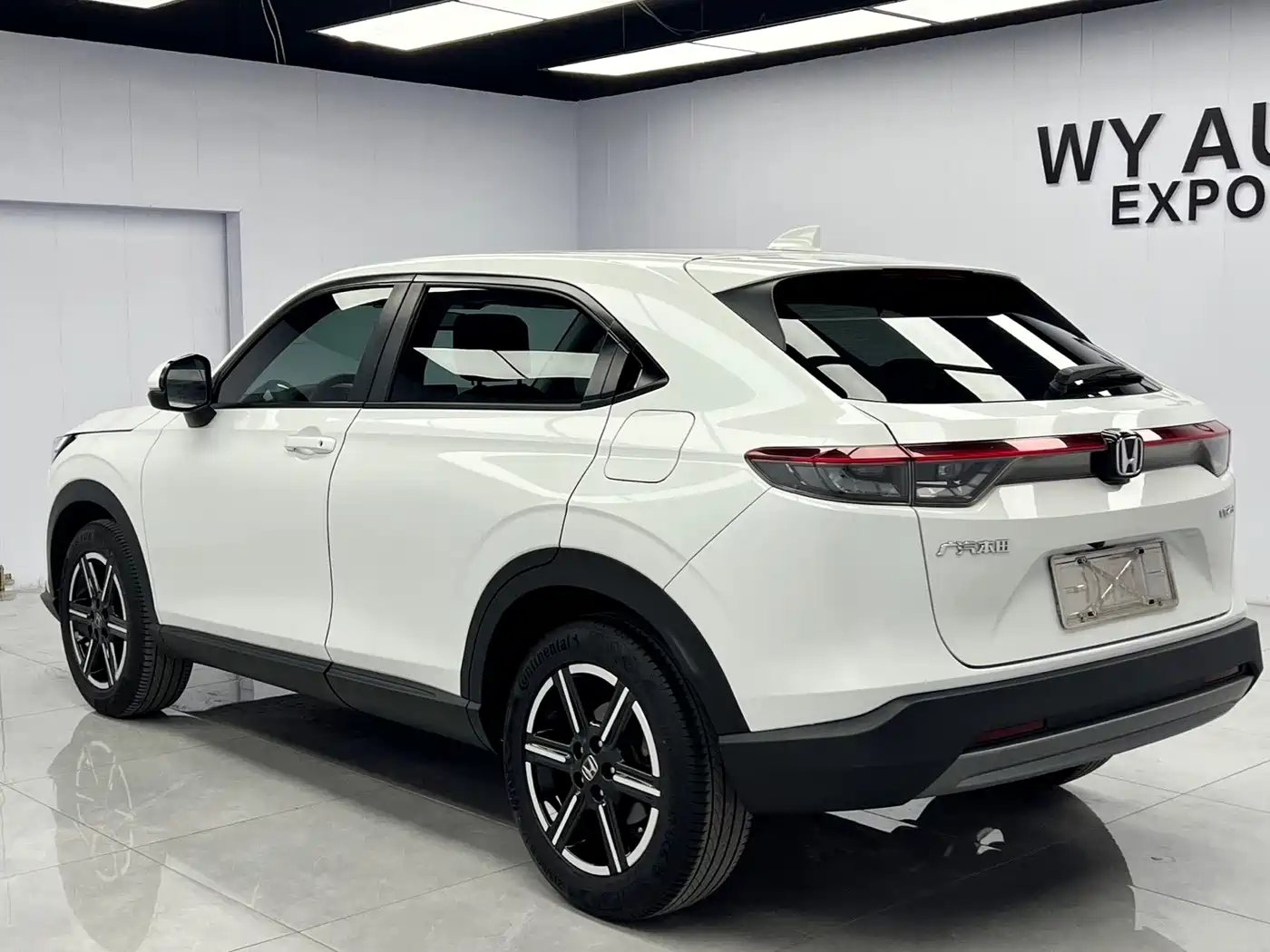 Фото 6 - Honda Vezel