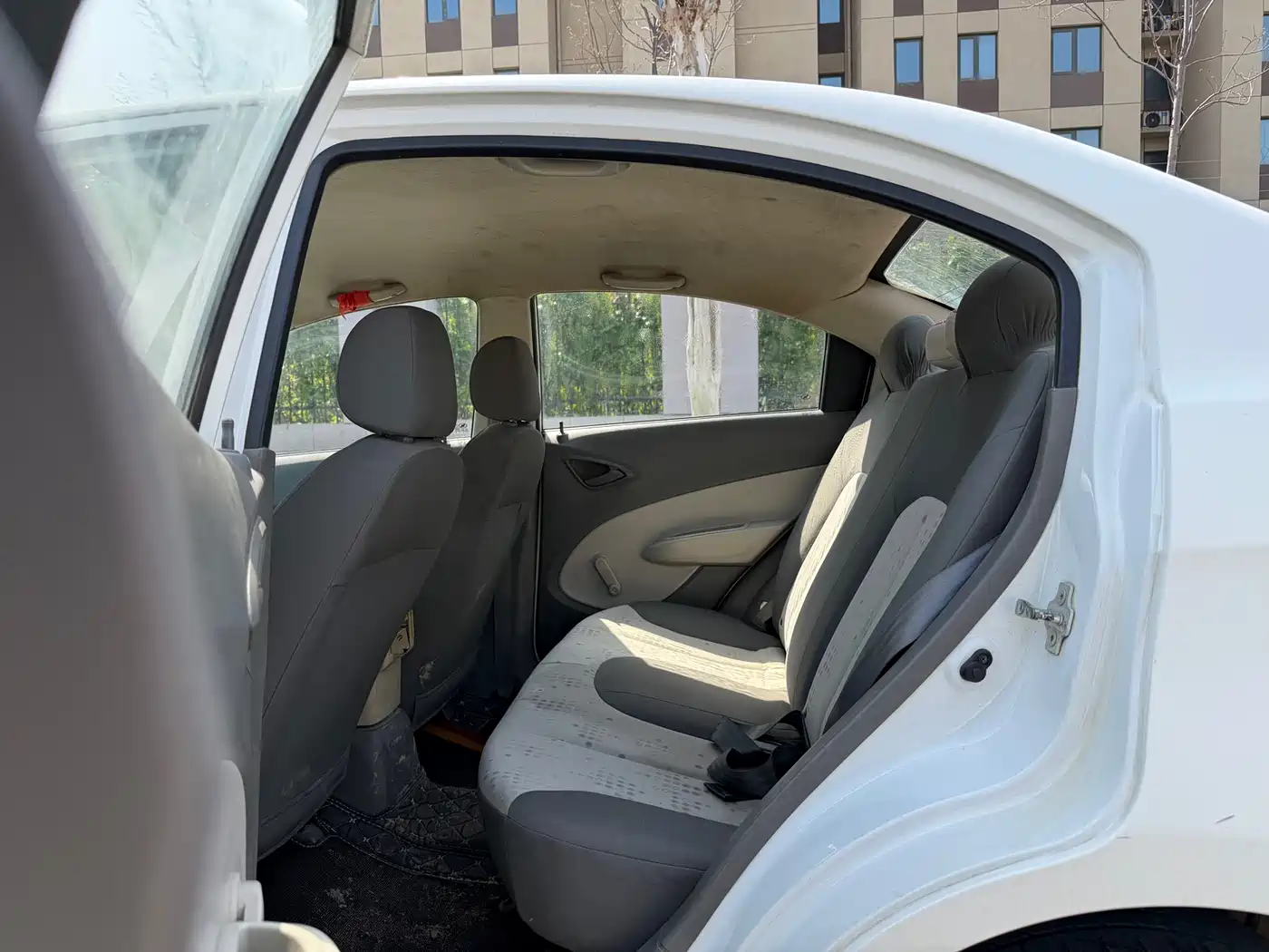Chevrolet Sail 2013 Sedan 1.2L AMT Ideal Edition фото 7