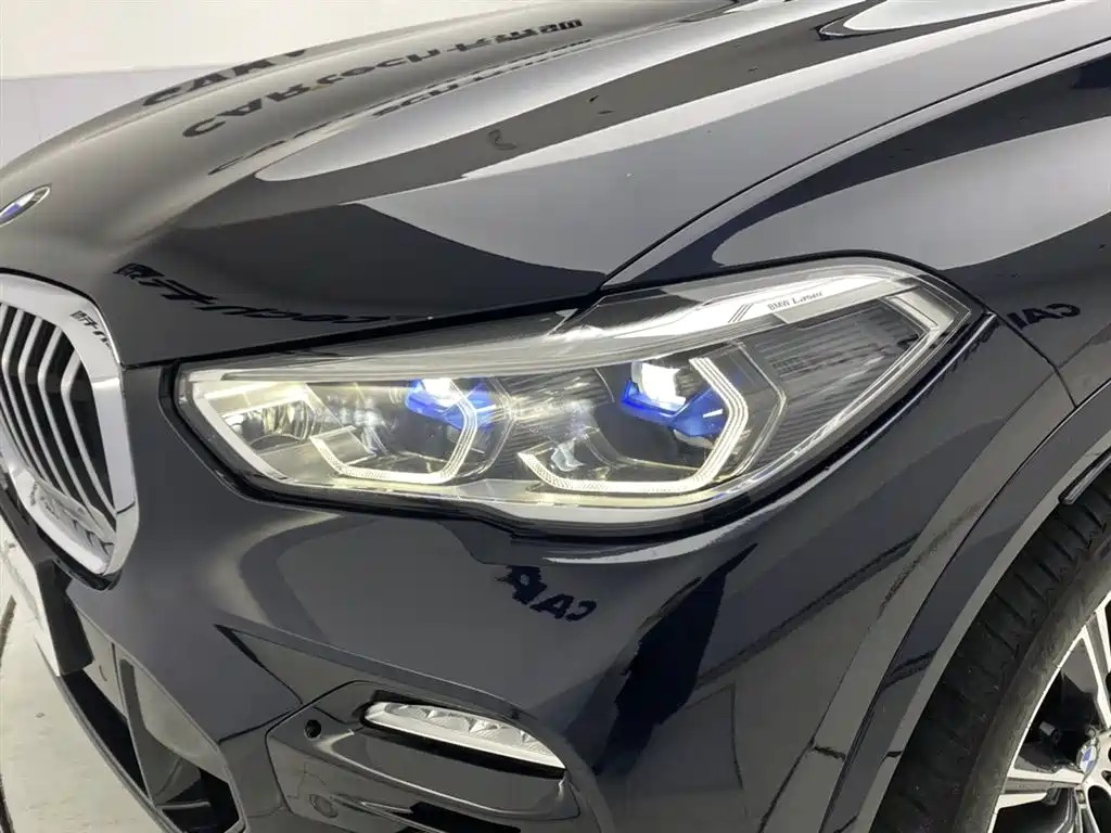 BMW X5 (Import) 2019 xDrive40i M Sport Package фото 9