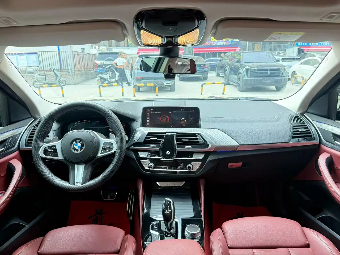 Photo 5 - BMW X4