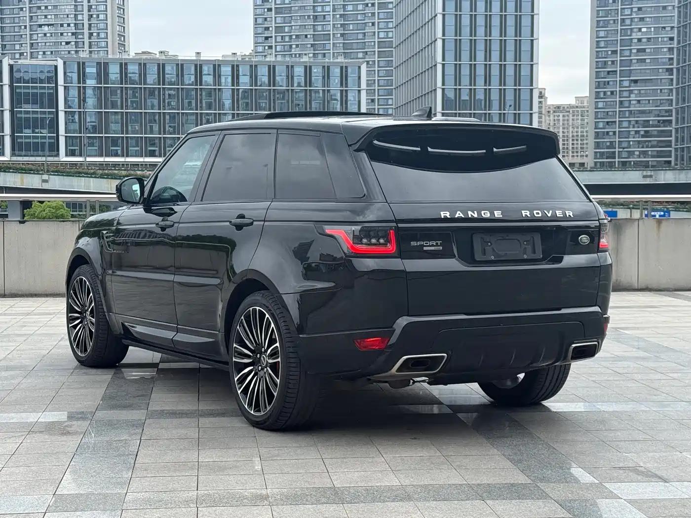 Land Rover Range Rover Sport 2019 3.0 L6 HSE DYNAMIC фото 9