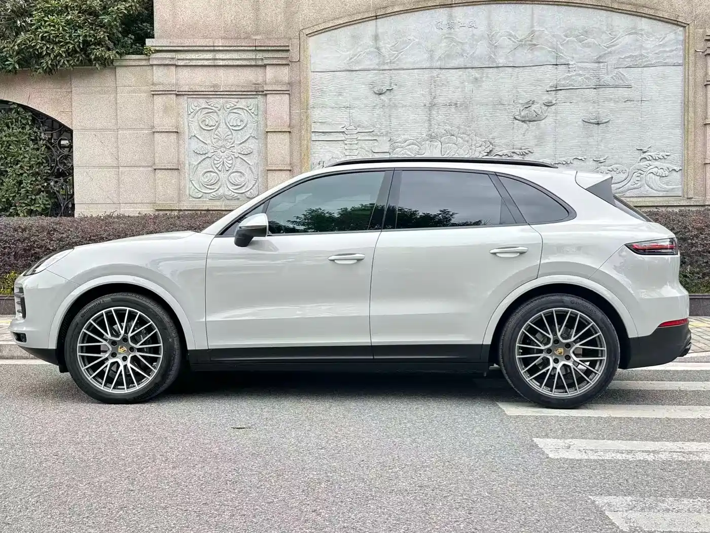 Porsche Cayenne 2022 Cayenne 3.0T Platinum Edition фото 3