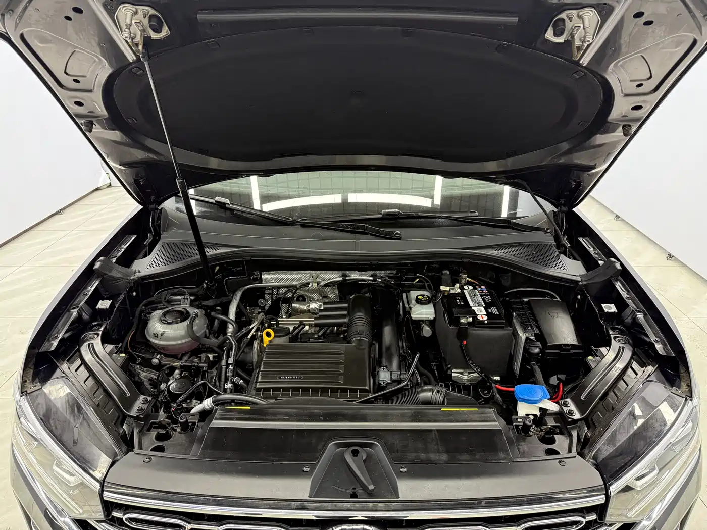 Volkswagen Tayron 2022 280TSI 2WD Luxury Smart Connect Edition фото 24