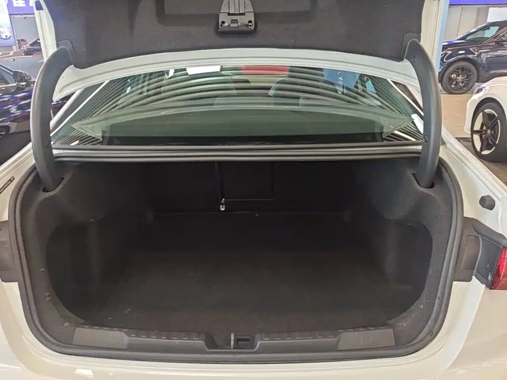 Audi A3 2025 2024 Model A3L Limousine 35 TFSI Fashion Sport