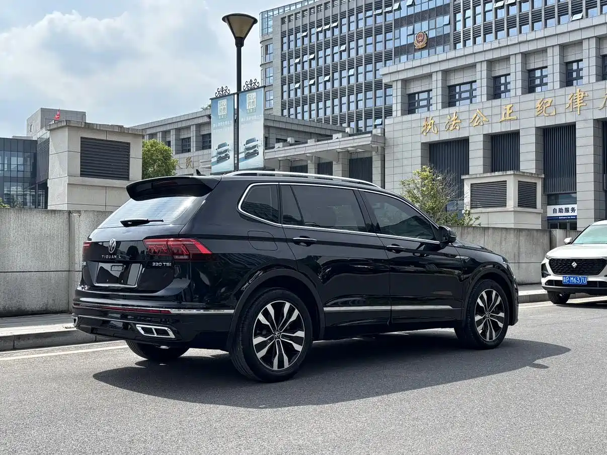 Volkswagen Tiguan L 2024 330TSI Automatic 2WD R-Line Premium Enjoyment Edition фото 8