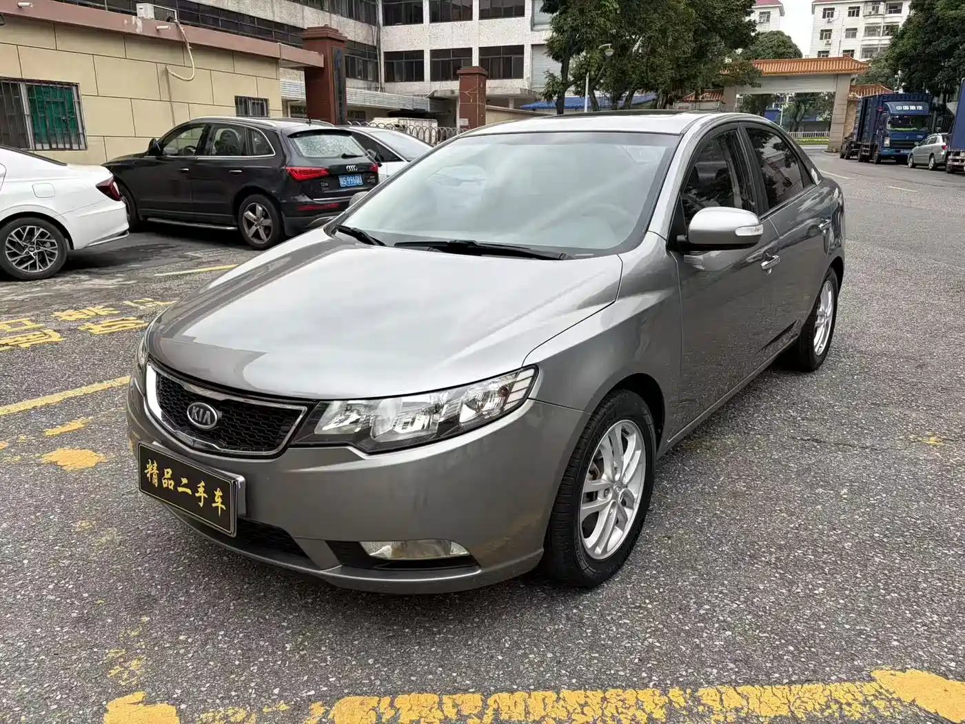 Kia Forte 2011 2011 Model 1.6L AT GL