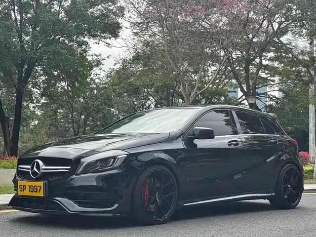 MERCEDES-BENZ A CLASS AMG
