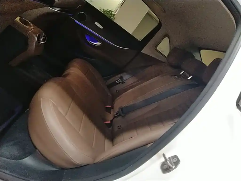 Mercedes-Benz E-Class 2019 E 200 L Sport фото 17