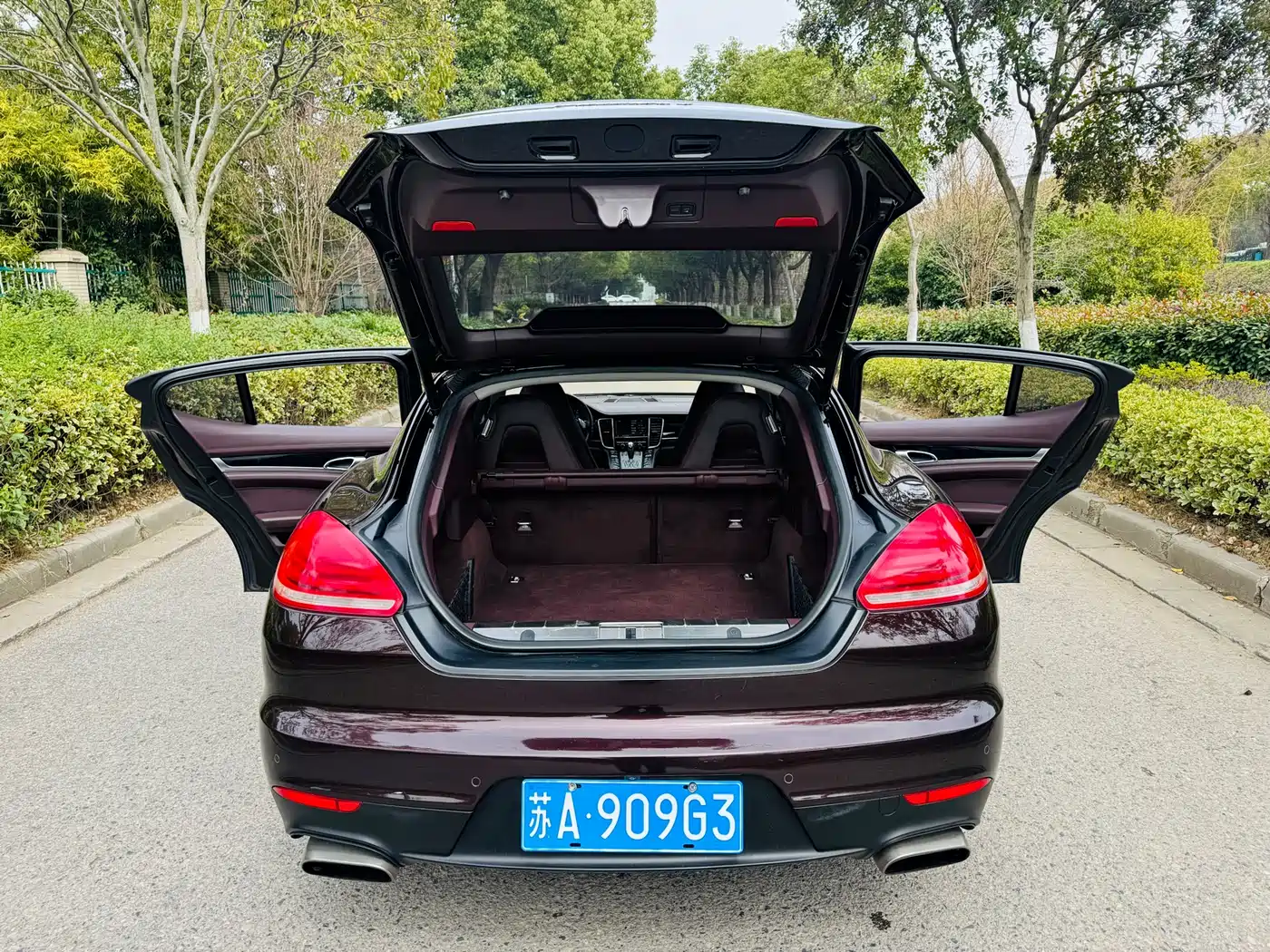 Porsche Panamera 2014 Panamera 4 3.0T фото 14