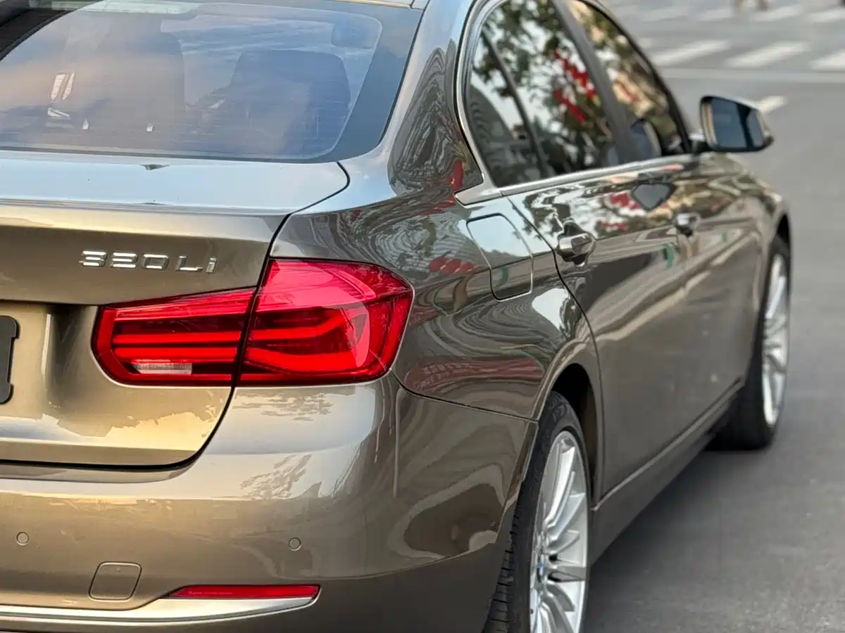 BMW 3 Series 2018 320Li Fashion Style фото 15