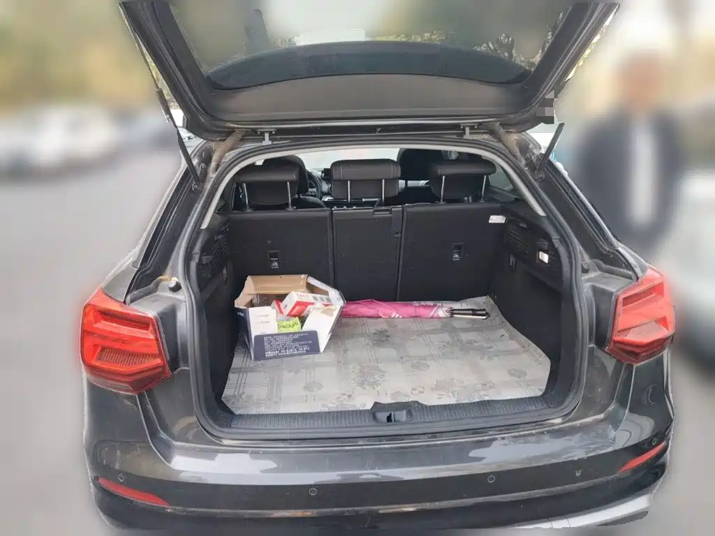 Audi Q2L 2019 2018 35 TFSI Launch Exclusive Edition China V