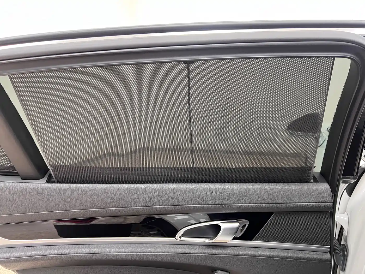 Porsche Panamera 2014 Panamera 4 Executive 3.0T фото 19