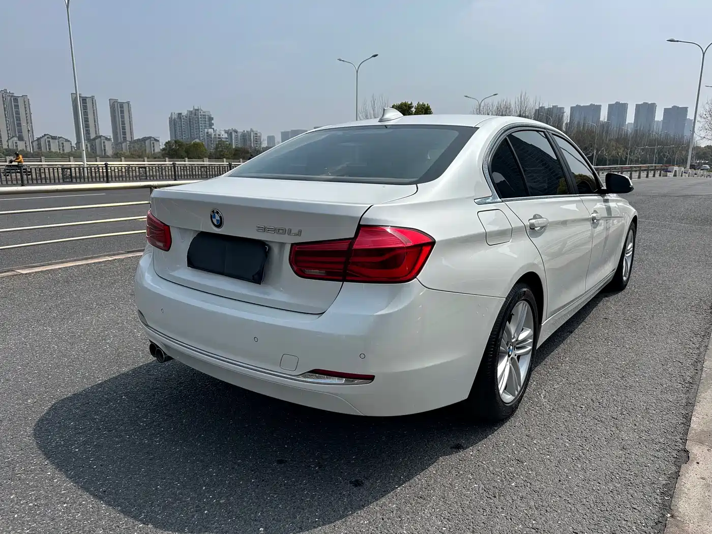 BMW 3 Series 2017 320Li Fashion фото 13