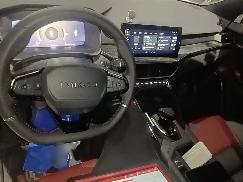 Lynk & Co 06 2020 1.5T Power Pro фото 10