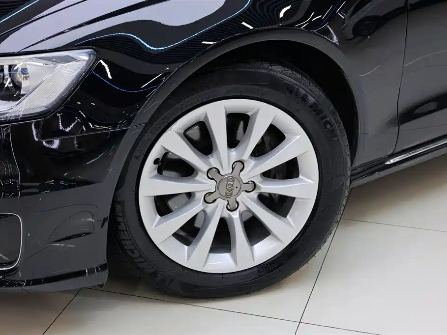 Audi A6L 2017 30 FSI Technology фото 12