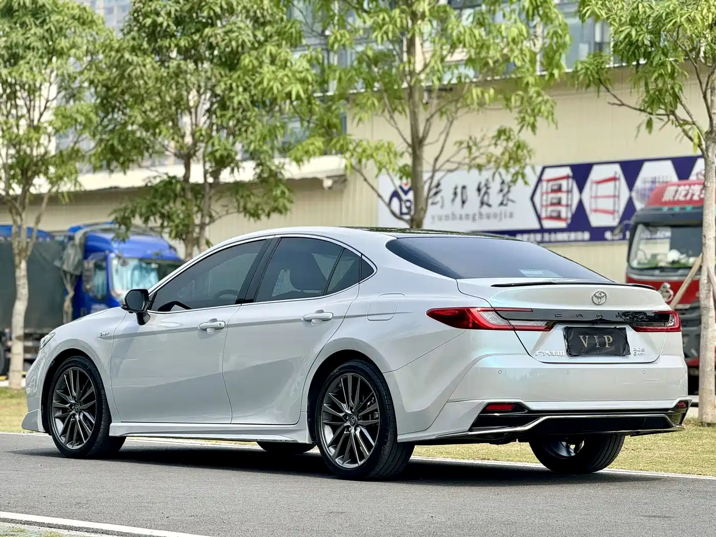 Toyota Camry 2024 Model Dual Hybrid 2.0HXS Sport Plus Edition фото 4