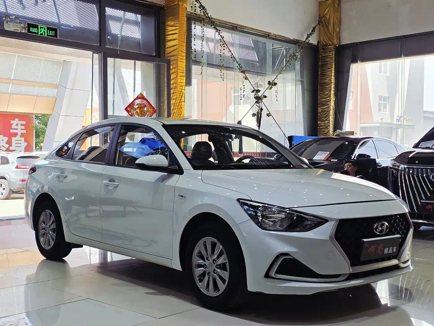 Hyundai Elantra 2020 1.6L Auto GL Pleasing Edition фото 3