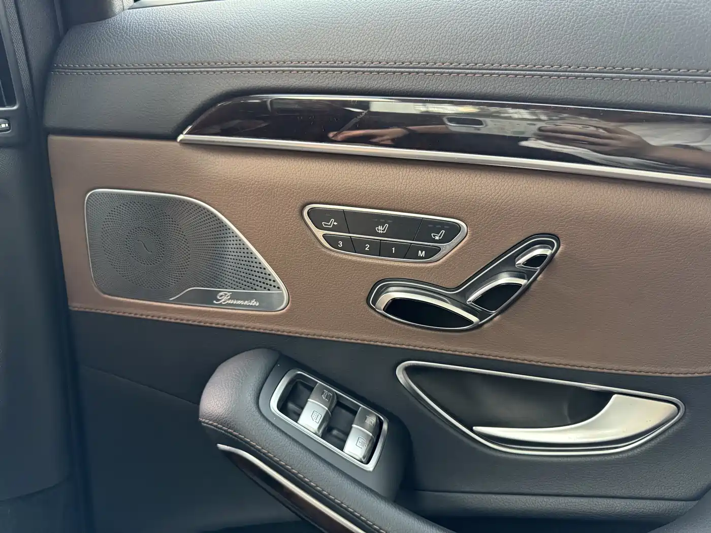 Mercedes-Benz S-Class 2019 S 350 L Luxury фото 17