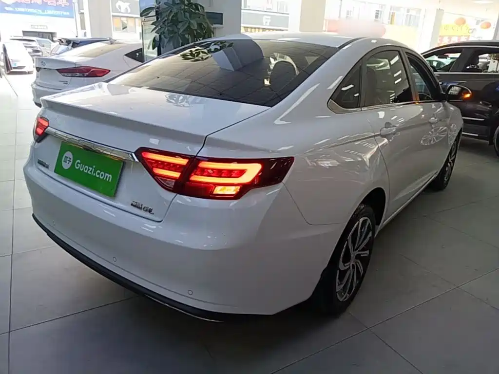 Geely Emgrand GL 2021 2021 UP 1.4T CVT Executive