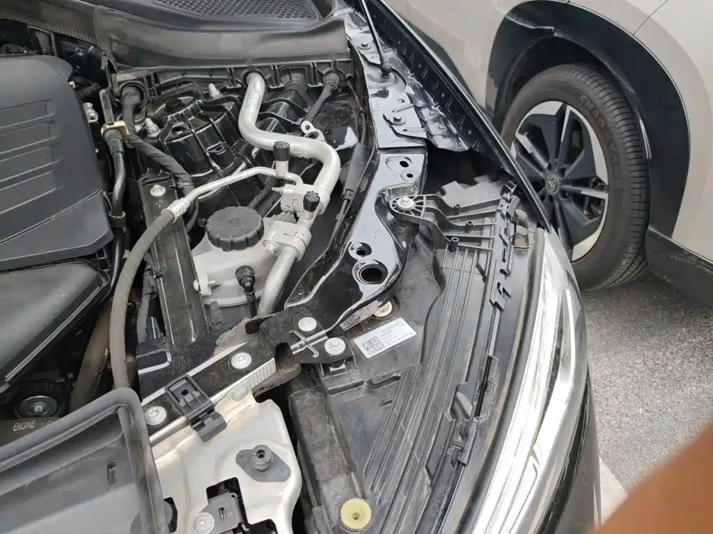 Фото 22 - Mercedes-Benz GLC