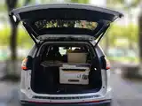 Фото 10 - Ford Edge