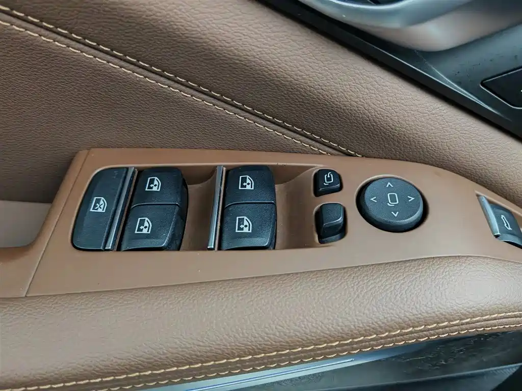 BMW X5 (Import) 2020 xDrive30i M Sport Package фото 9